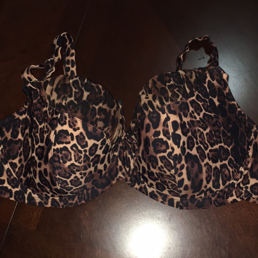Smart and Sexy Bathing Suit Top